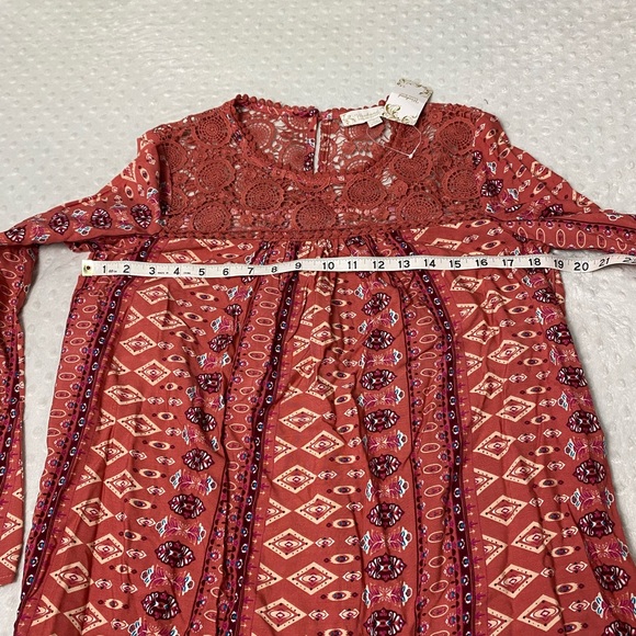 Weekend Blouse (Small) - Picture 5 of 5